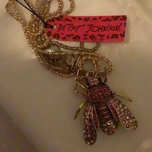 Pink Rhinestones Fly Necklace